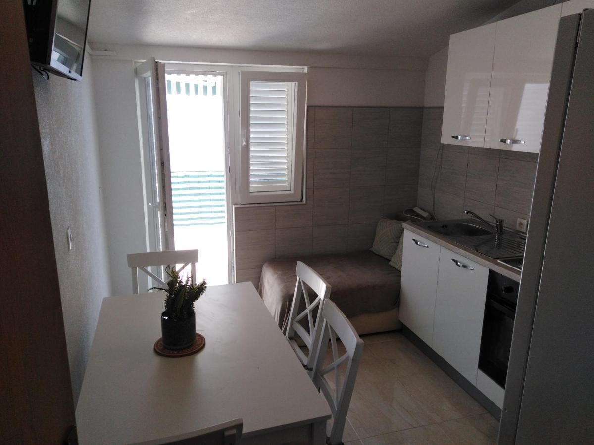 Andela Apartman *